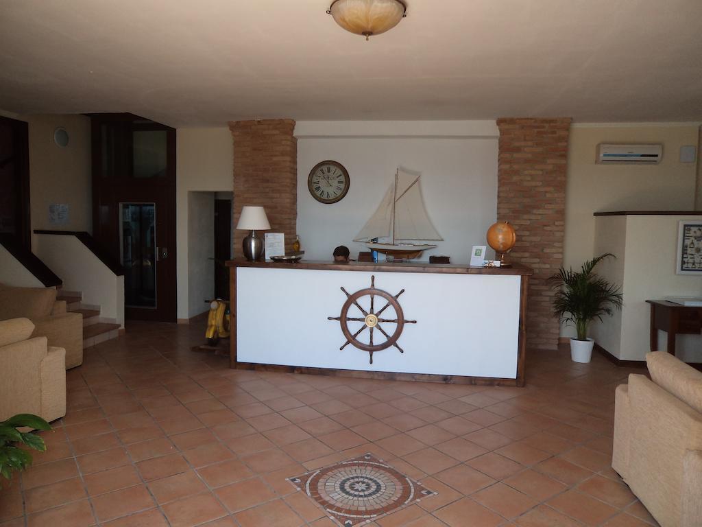 Albergo Tirreno Marina di Camerota Exterior foto