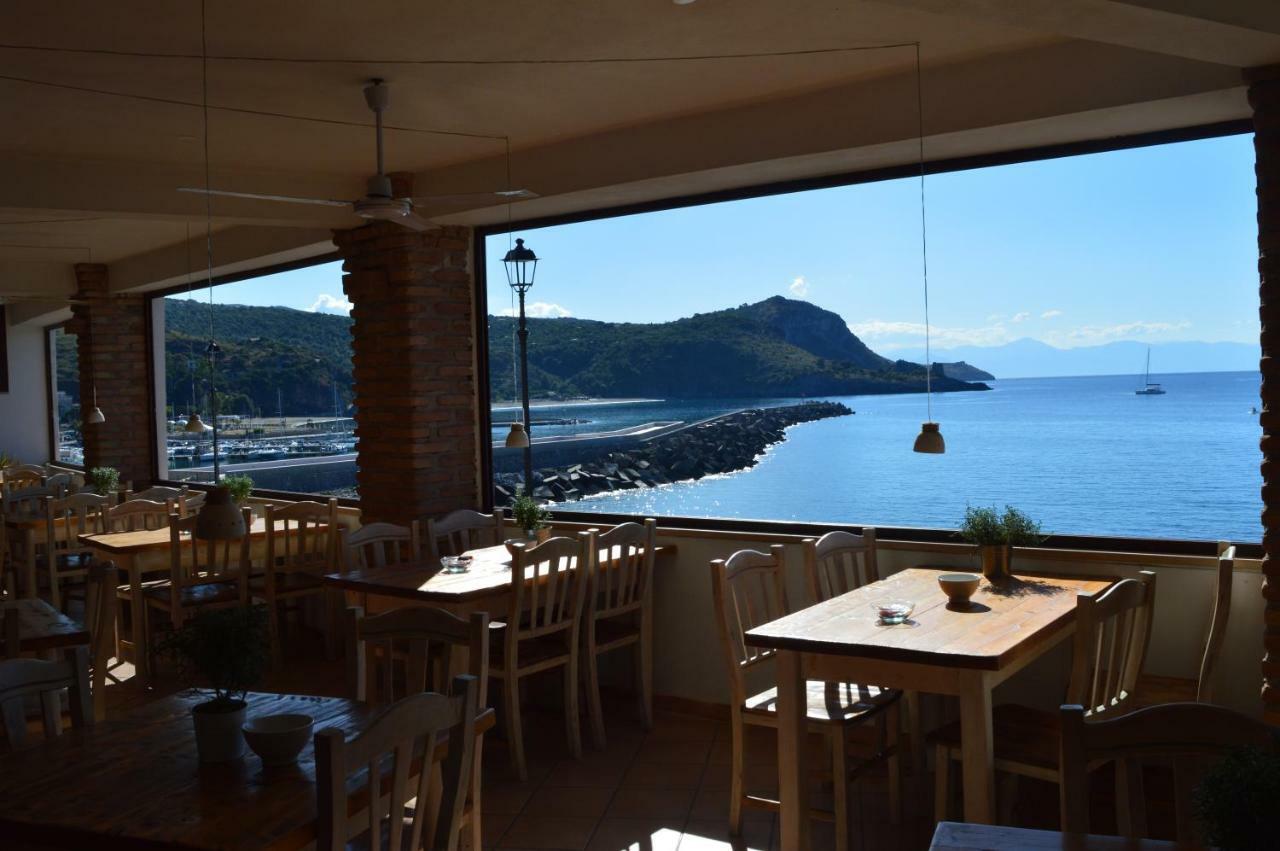 Albergo Tirreno Marina di Camerota Exterior foto